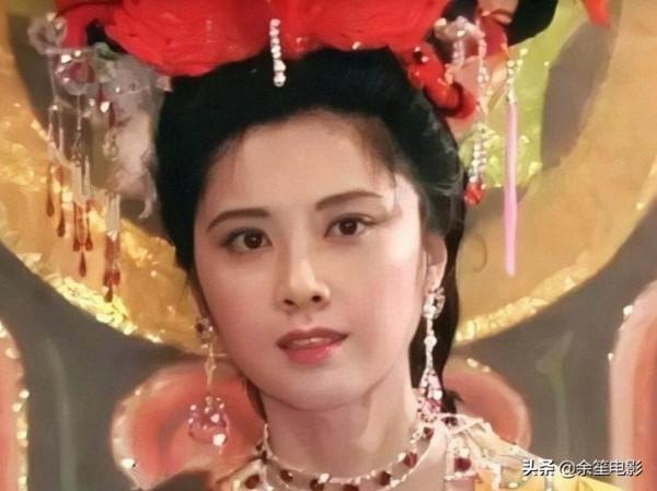 80年代女神明星朱琳，因飾演“女兒國王”爆紅，如今過得怎樣了？
