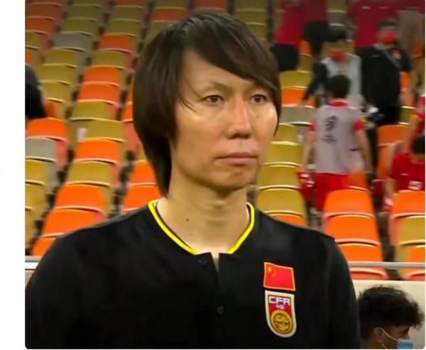 和日本上五個後衛,和沙特上五個後衛,不作不會死 和日本上五個後衛,和沙特上五個後衛,不作不會死