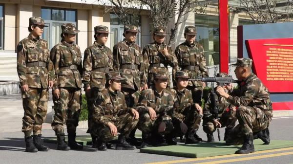 增重20斤！北影女孩參軍了