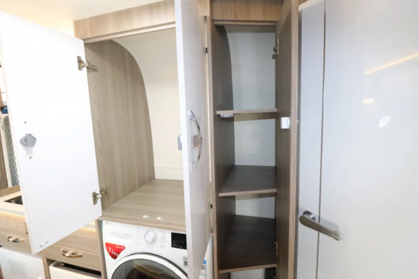 新飛H300尊享版 子母床佈局 空間大配備全 智享旅居生活 新飛H300尊享版 子母床佈局 空間大配備全 智享旅居生活