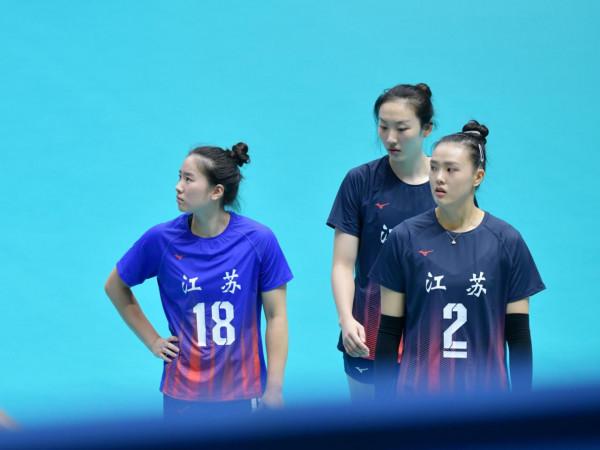 女排自由人無一合格,倪非凡王夢潔全露餡,成新週期最大難題 女排自由人無一合格,倪非凡王夢潔全露餡,成新週期最大難題