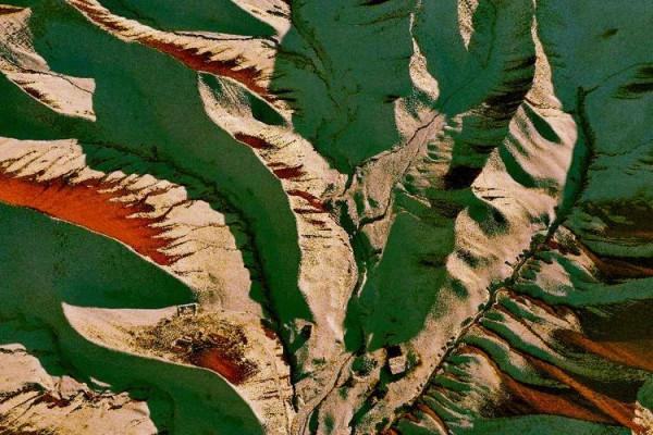 雪映丹霞，是夢境，也是仙境