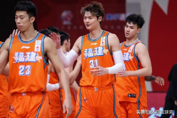 這次李春江的主要對手來了！可他竟不是廣東隊，而是首鋼隊？