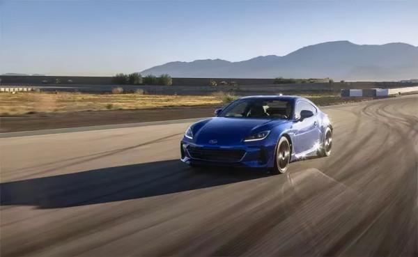 手動擋給力，排放關受限｜全新斯巴魯BRZ：來了，又像沒來