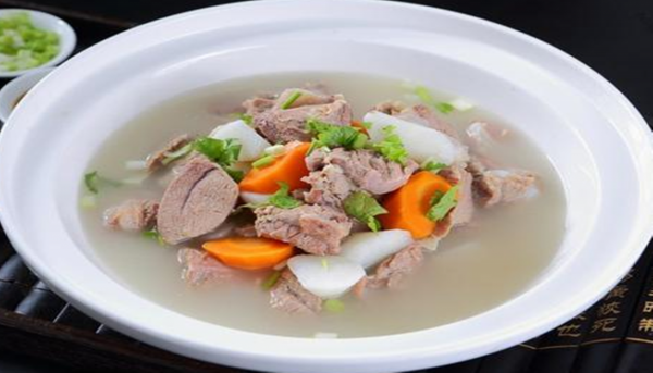 冬天了，要多吃“3紅2白”，少吃這兩樣，可滋補身體抵抗寒冷