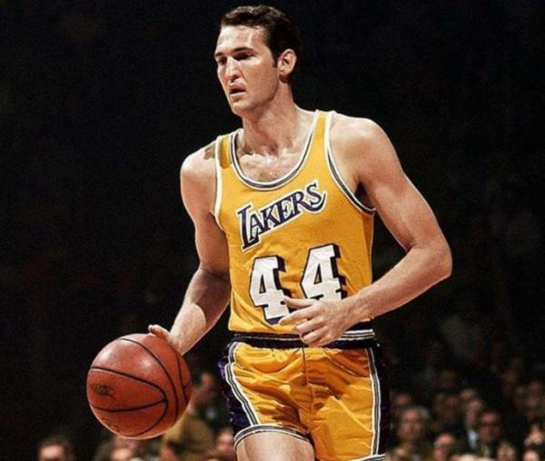 傳奇的人物！美媒評選NBA實力最強的十大控衛：庫裡僅排第四名