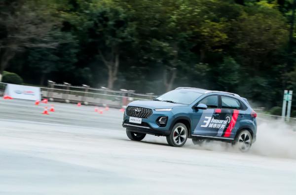 5萬塊錢的車,你想要的它都有,瑞虎3Xplus來襲 5萬塊錢的車,你想要的它都有,瑞虎3Xplus來襲