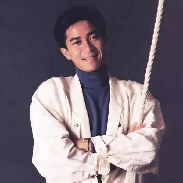 “憂鬱才子”陳百強，為何在初戀女友生日前4天結束生命？