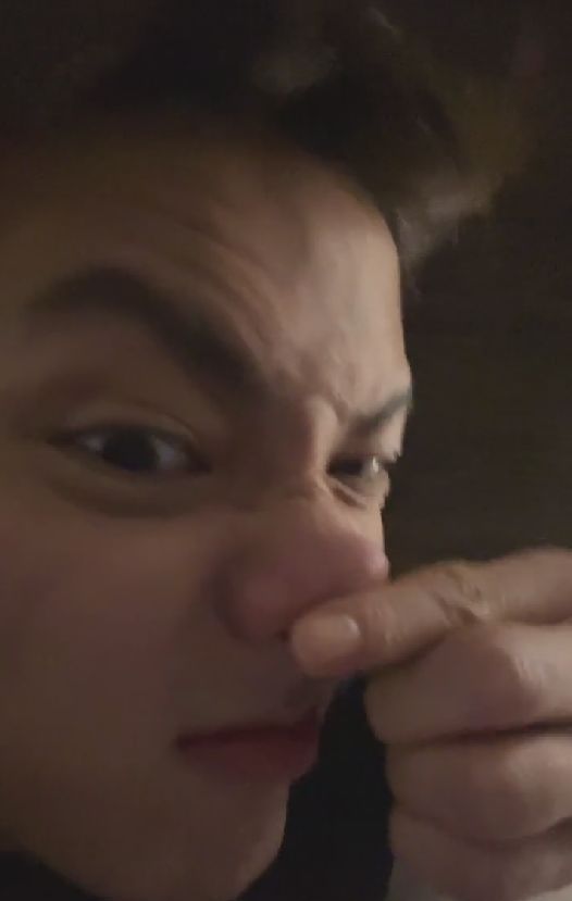 快男吳俊餘否認整容?捏動鼻子力證純天然,奉勸大家不要去整容 快男吳俊餘否認整容?捏動鼻子力證純天然,奉勸大家不要去整容