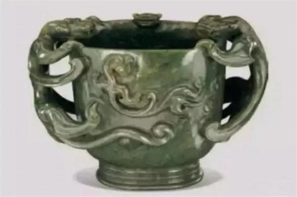 精美館藏飲酒玉杯欣賞（4）