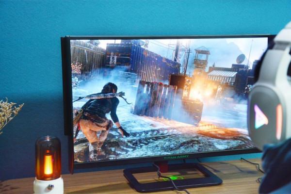 真正的電競小金剛，用原生180Hz夏普大屏玩遊戲，真酸爽