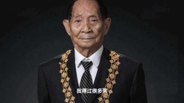 又一位老戲骨去世,回顧2021年去世的13位名人,最大98歲最小25歲 又一位老戲骨去世,回顧2021年去世的13位名人,最大98歲最小25歲