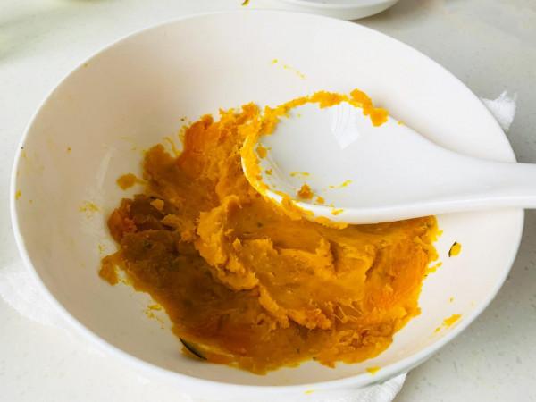 這就是母愛！寶媽擔心孩子傷脾胃，給吃“隱形”水果，太有創意了