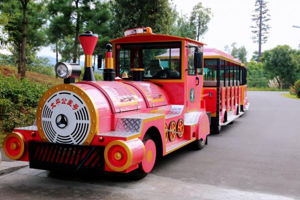 彌勒太平湖森林木屋酒店是最好的休閒、度假、養生天堂 彌勒太平湖森林木屋酒店是最好的休閒、度假、養生天堂