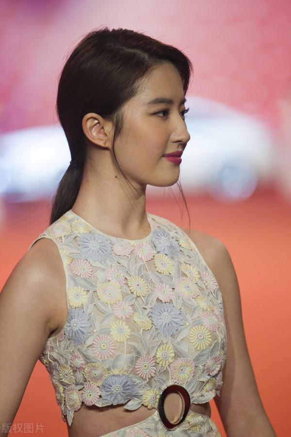 女神劉亦菲一直都是我們偶像，喜歡的歡迎點贊