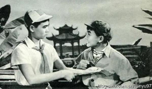 老電影（0542）《三朵小紅花》北京電影製片廠（1965）劇照欣賞