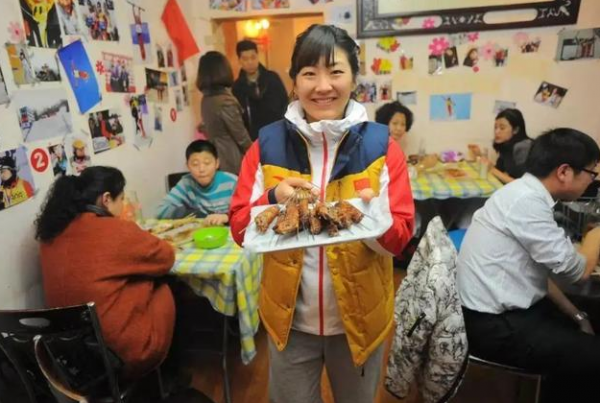 31歲圓20歲的夢想，遼寧姑娘徐夢桃拿下第五金，父親身份隨之曝光