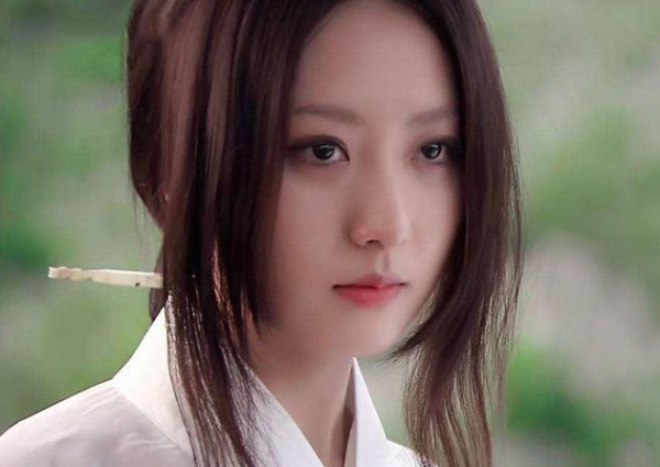 冰雪薇甜，十分有錢，不好惹的&OpenCurlyDoubleQuote;京城四美&rdquo;