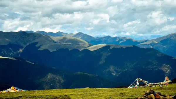 最適合自駕的季節,12條自駕路線,人少景美,總有一條適合你 最適合自駕的季節,12條自駕路線,人少景美,總有一條適合你