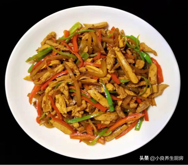 這菜我家孩子特別愛吃，爽口開胃，葷素搭配，不懂吃可惜了