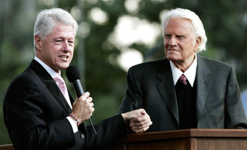 世界最危險的車隊莫過於美國總統車隊，美國如何將其送往世界各地