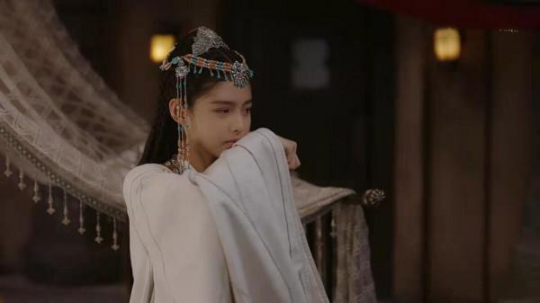 繼楊冪之後，趙麗穎被小女主碾壓，12歲小演員鋒芒畢露