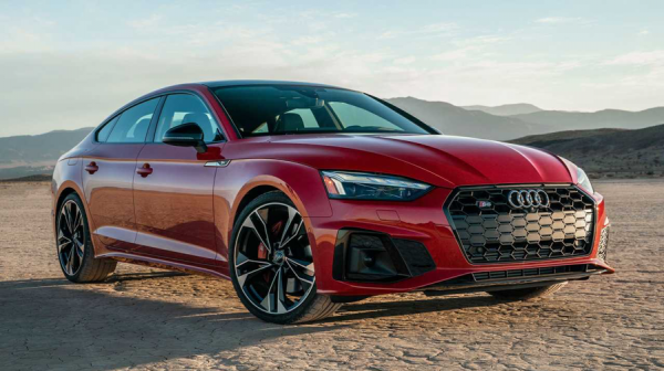 【海外辣評】2021下半年10款外媒試駕後高分車型來了！