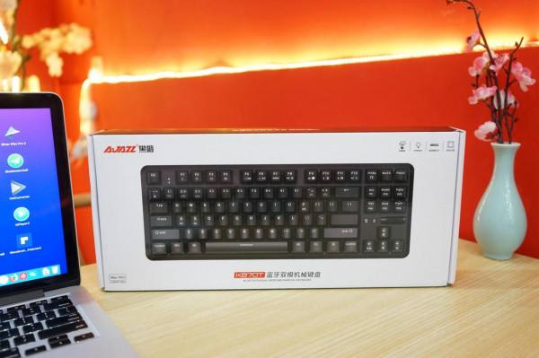 鍵盤可以這樣玩，怪不得這麼多男人入坑！黑爵可換軸鍵盤如何？