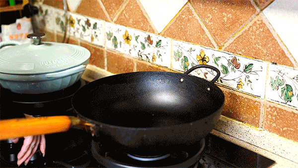 你以為早就被淘汰的5種家居用品，如今依然有市場，實用性還很強