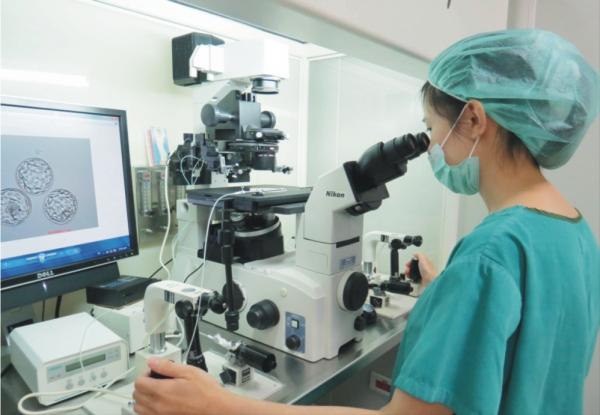 什麼是第三代試管嬰兒PGS？提高懷孕率的同時降低流產率