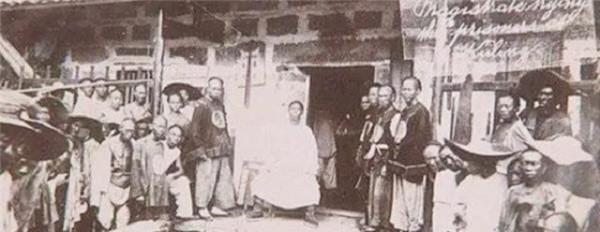 民間故事:清末兩個有關“人蛇大戰”的故事,真可謂驚心動魄 民間故事:清末兩個有關“人蛇大戰”的故事,真可謂驚心動魄