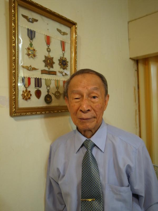 他是美國飛虎隊成員,被日軍逮捕後堅稱自己是中國人,老兵陳炳靖 他是美國飛虎隊成員,被日軍逮捕後堅稱自己是中國人,老兵陳炳靖