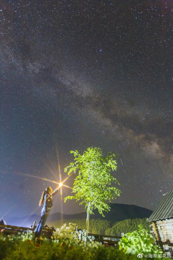 多少人的夢想!湖南姑娘用5年,在新疆禾木打造了個絕美花園 多少人的夢想!湖南姑娘用5年,在新疆禾木打造了個絕美花園