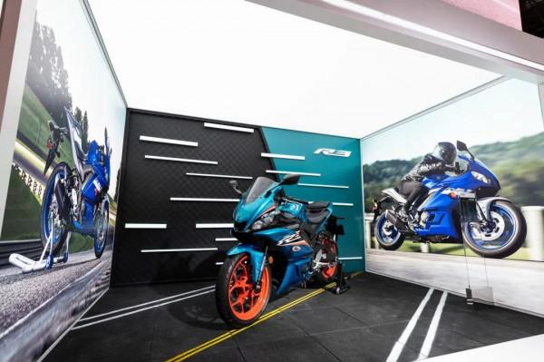 螳螂捕蟬黃雀在後,雅馬哈R3,會是贏家嗎? 螳螂捕蟬黃雀在後,雅馬哈R3,會是贏家嗎?