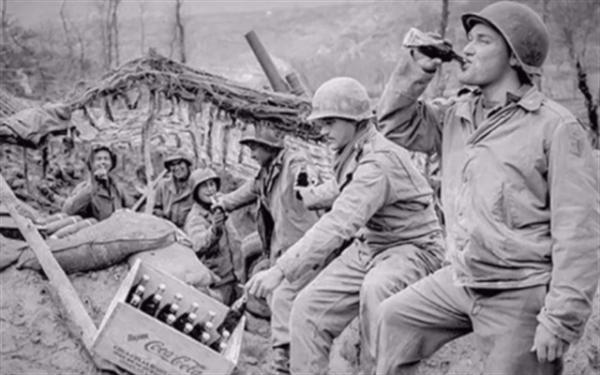 艾森豪威爾拍緊急電報:北非太熱,快給我計程車兵送來300萬瓶可樂 艾森豪威爾拍緊急電報:北非太熱,快給我計程車兵送來300萬瓶可樂