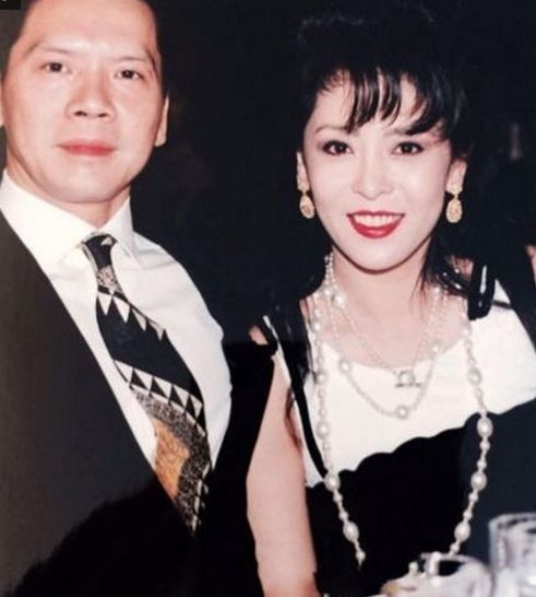 “香港女梟雄”向太的風雨人生