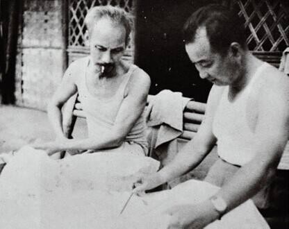 1950年，胡志明到中國搬救兵，主席問他要多少兵，胡：我只要陳賡