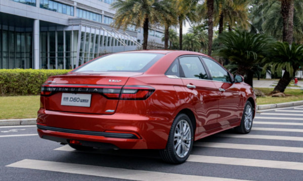 名副其實的孿生兄弟,差別待遇卻如雲泥 名副其實的孿生兄弟,差別待遇卻如雲泥