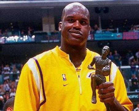 盤點NBA十大無可爭議的MVP！奧尼爾，詹姆斯無緣前三