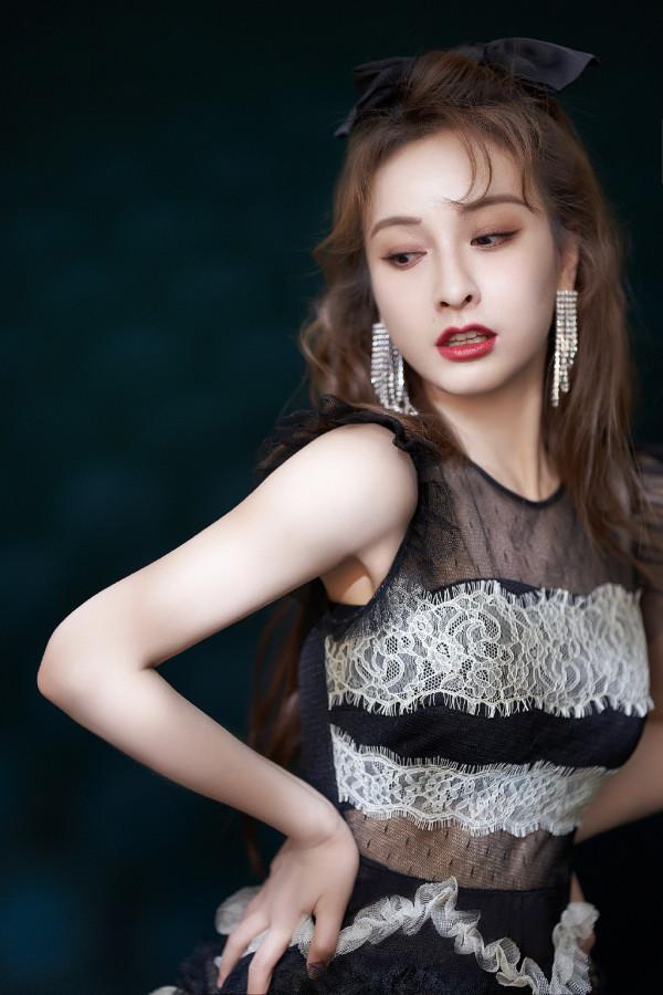 吳昕美照：可鹽可甜的百變美人