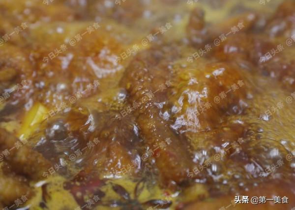 做虎皮雞爪時，牢記“2泡1燜”，雞爪個個起虎皮，軟爛脫骨，真香