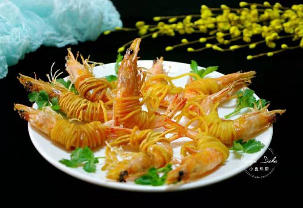 年夜飯，不管一年掙多少錢，16道菜要端上桌，寓意虎年萬事順意