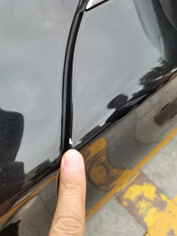 高手請進來研究,寶馬740,庫存6年的新車,表顯近8千公里? 高手請進來研究,寶馬740,庫存6年的新車,表顯近8千公里?