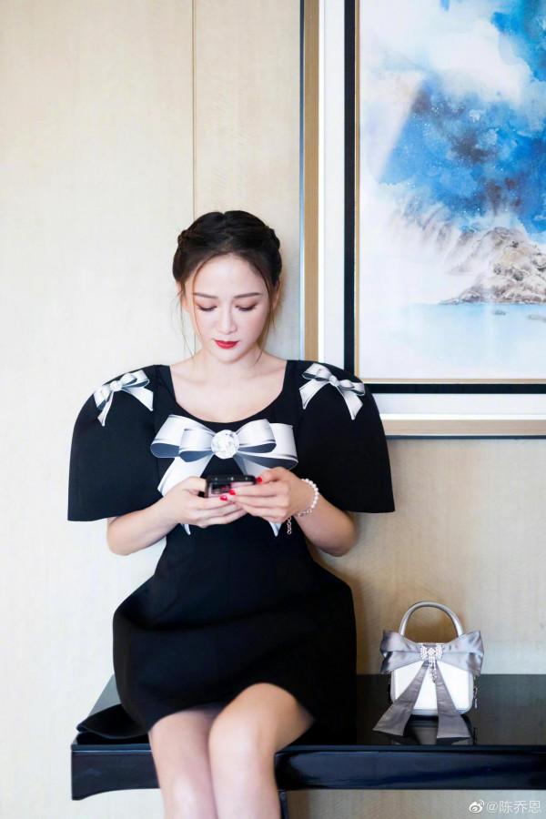 陳喬恩6個月減重11公斤，性感又美麗