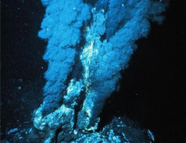 科學家在深海發現&OpenCurlyDoubleQuote;第四種水&rdquo;：原來水並非只有固態、液態和氣態