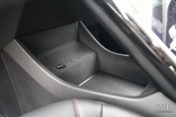 泊車體驗逆天 深度體驗MARVEL R