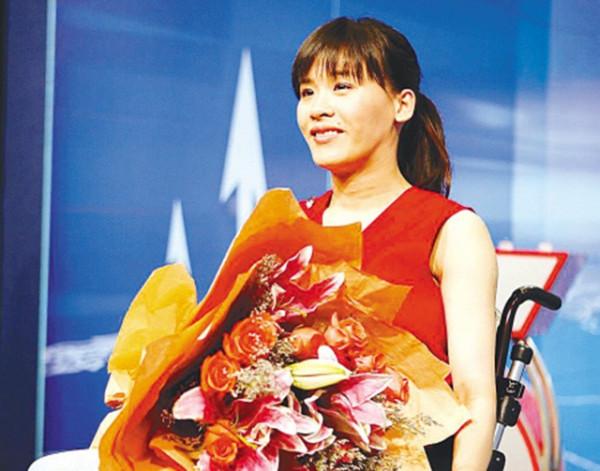 跳馬冠軍桑蘭訓練癱瘓，33歲冒死產子，母子平安後坦言：想要二胎