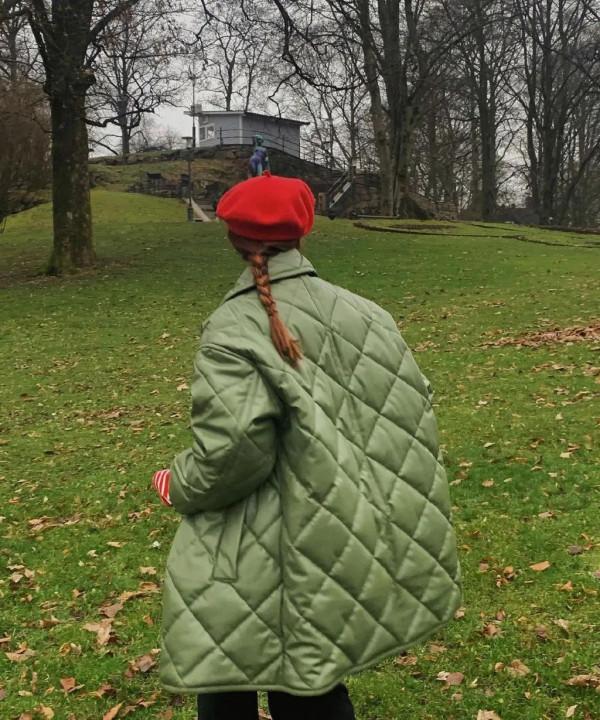 現在復古絎縫外套一整個大時髦了屬於是 現在復古絎縫外套一整個大時髦了屬於是