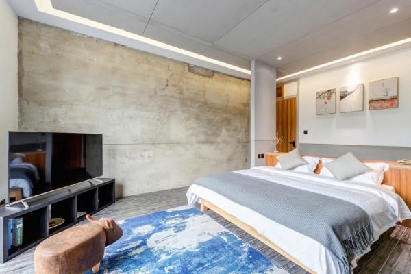 且聽風吟 靜觀雲居