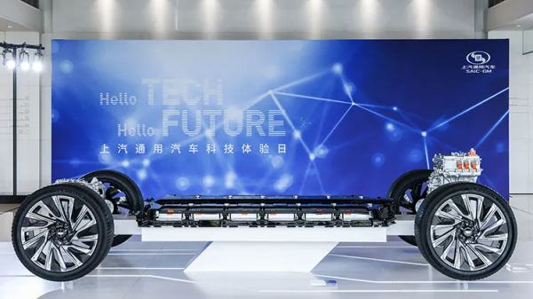 汽車的價格要壓壓嗎？芯荒蔓延，材料漲價，車企依然大賺